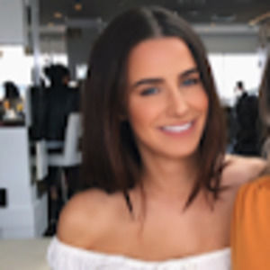 Meet your Posher, Kelly